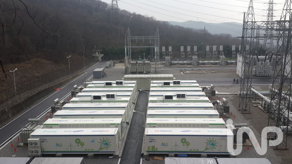신용인변전소에 설치된 ESS 사진 ※본 이미지는 기사와 무관함 ⓒ인사이트N파워 DB