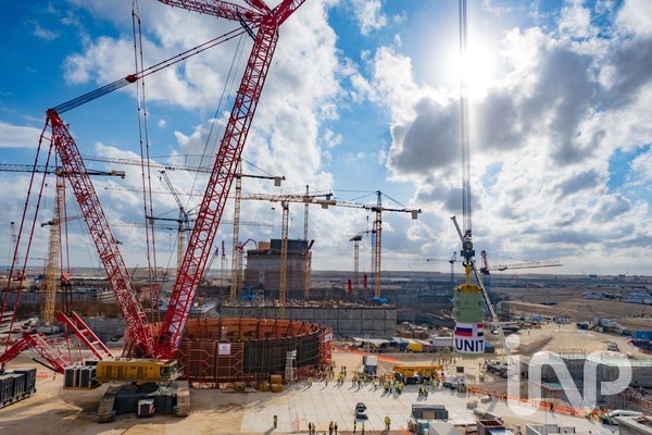(※본 이미지는 기사와 무관함) 2025년 11월 러시아 로사톰이 총괄하는 이집트 엘다바 원전 1호기 건설 현장에서 원자로 압력용기 설치 행사가 열렸다.  ⓒ사진출처=ROSATOM ※무단전재 및 재배포를 금지합니다.